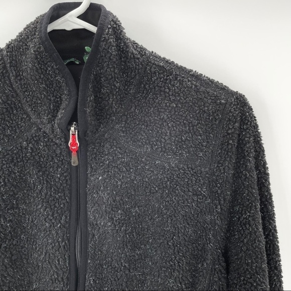 Women’s Woolrich Zipper Up Warm Jacket - Picture 4 of 11